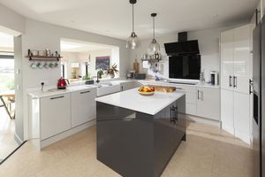 Kitchen_- click for photo gallery